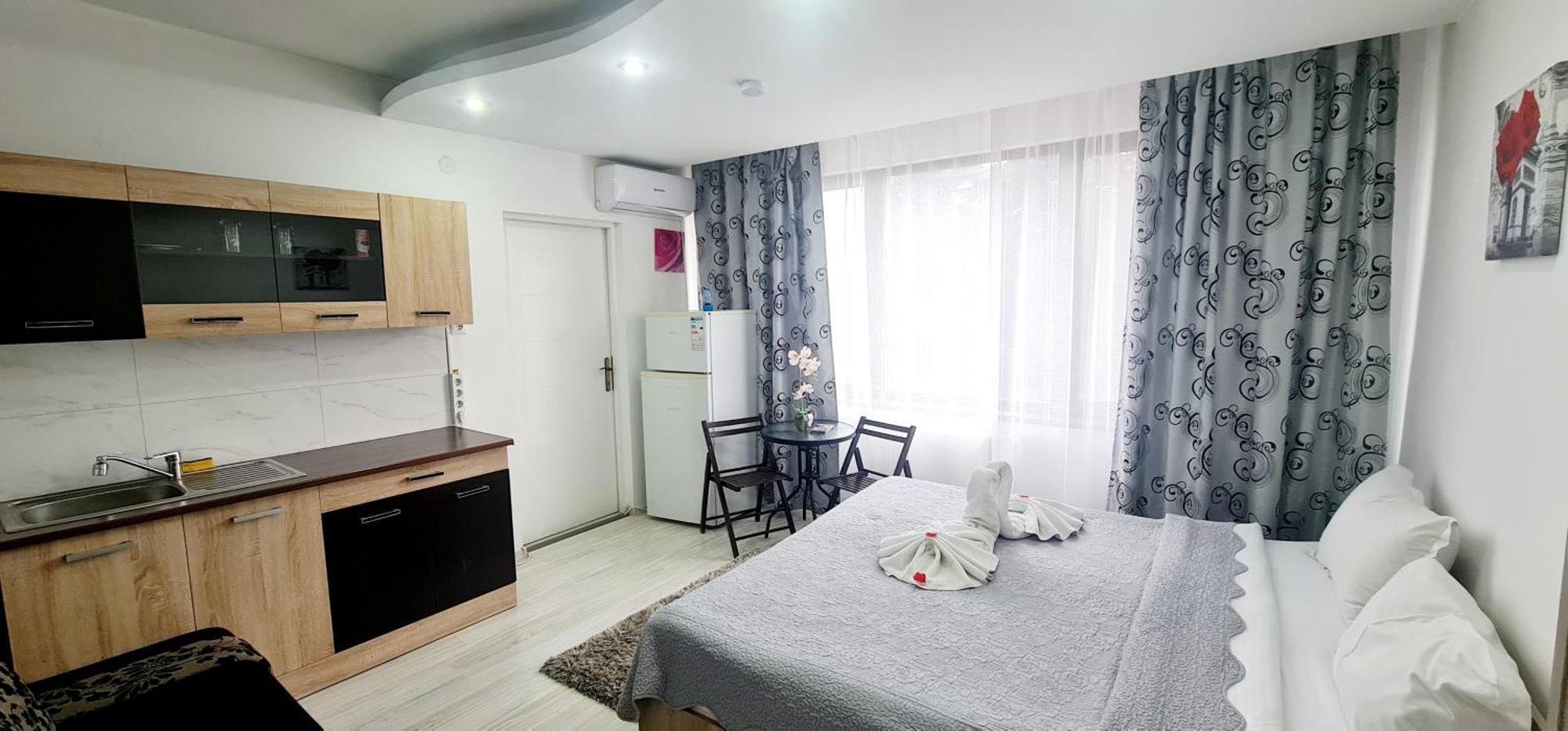 Pensiunea Red Rose Apartments Temeşvar Dış mekan fotoğraf